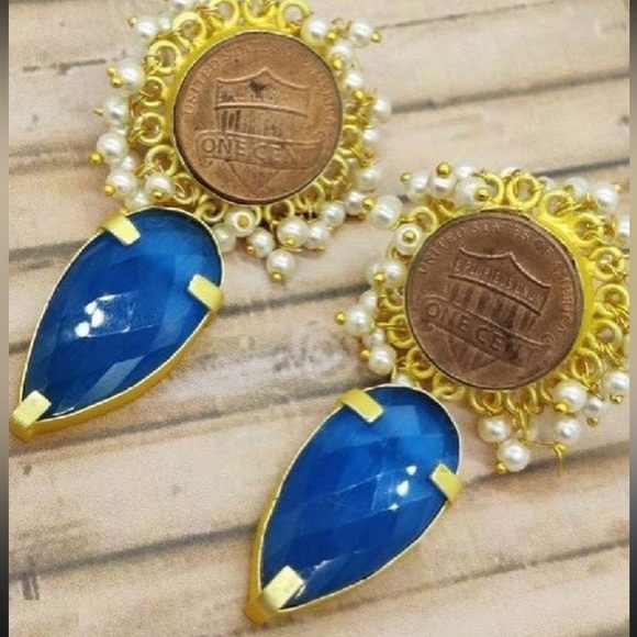 Natsya earrings - Picture 4 of 4